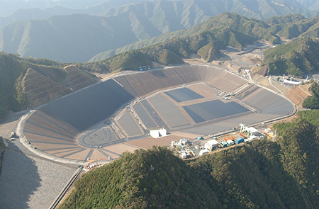 Dam Reservoir Riverwall Photo2